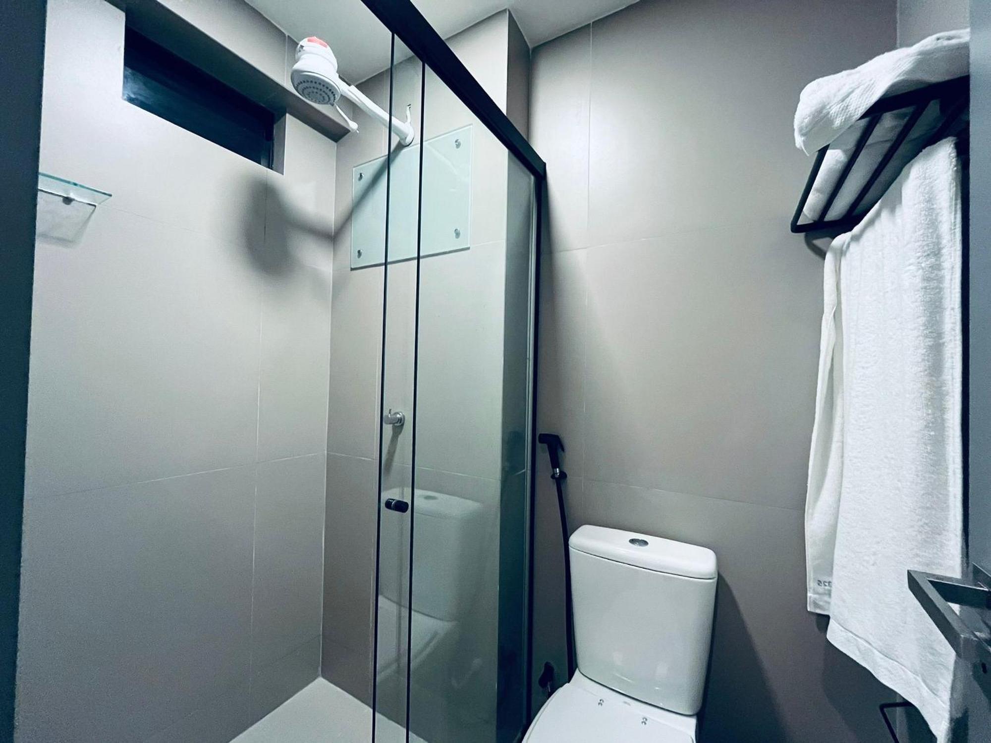 Apartamento Com Varanda Disponivel. Bh 325. *